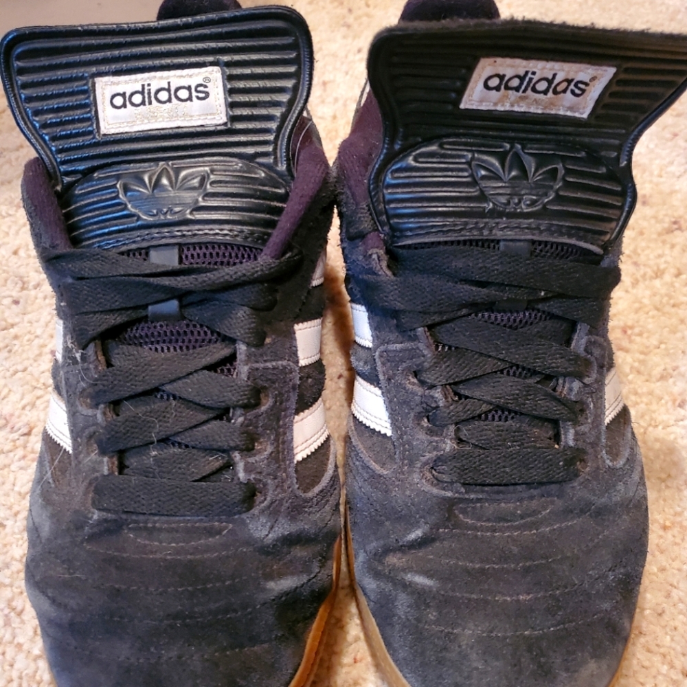 Adidas Busentiz Skateboarding